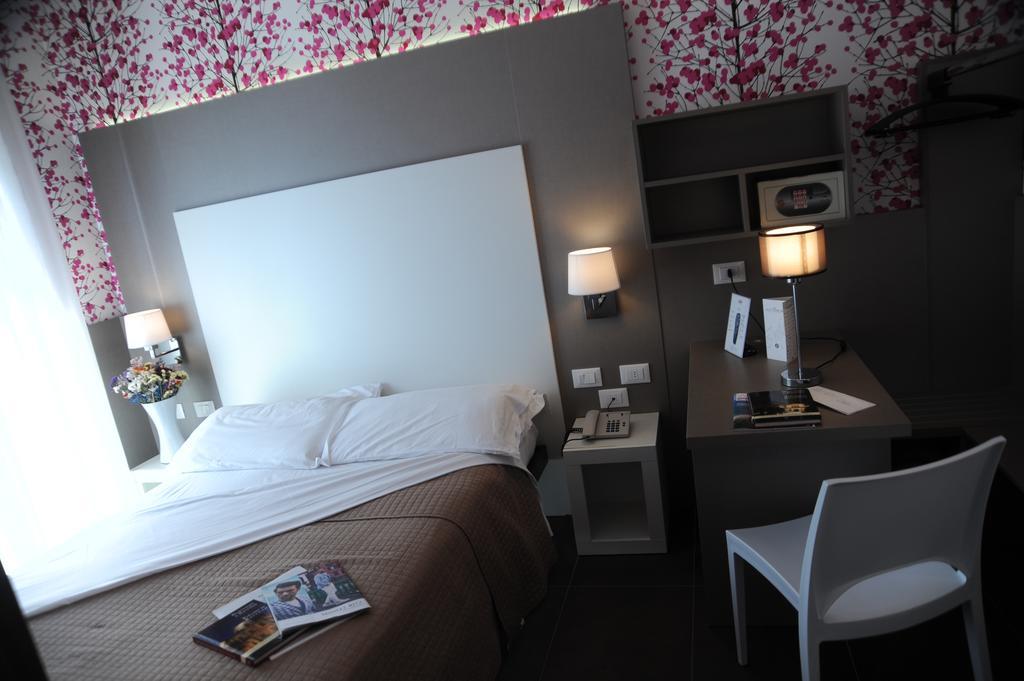 Hotel Astoria Ravenna Esterno foto